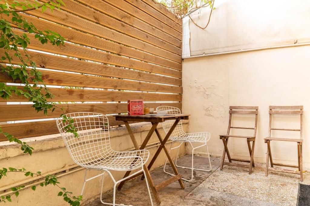 אתונה Cute Full Apt W/Backyard In Paleo Faliro מראה חיצוני תמונה